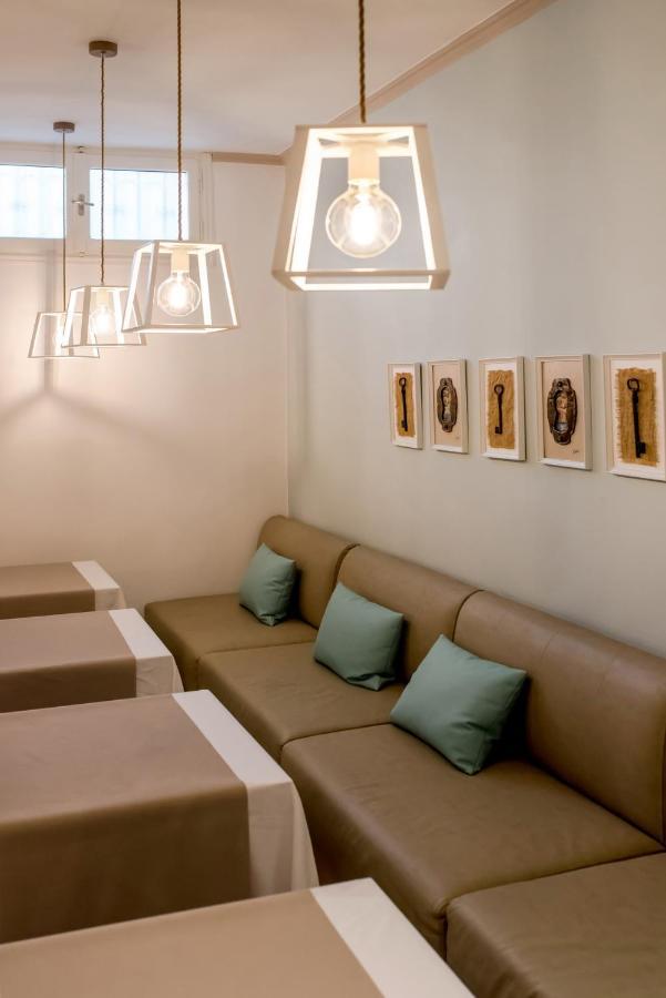 Hotel Kokona à Symi Extérieur photo