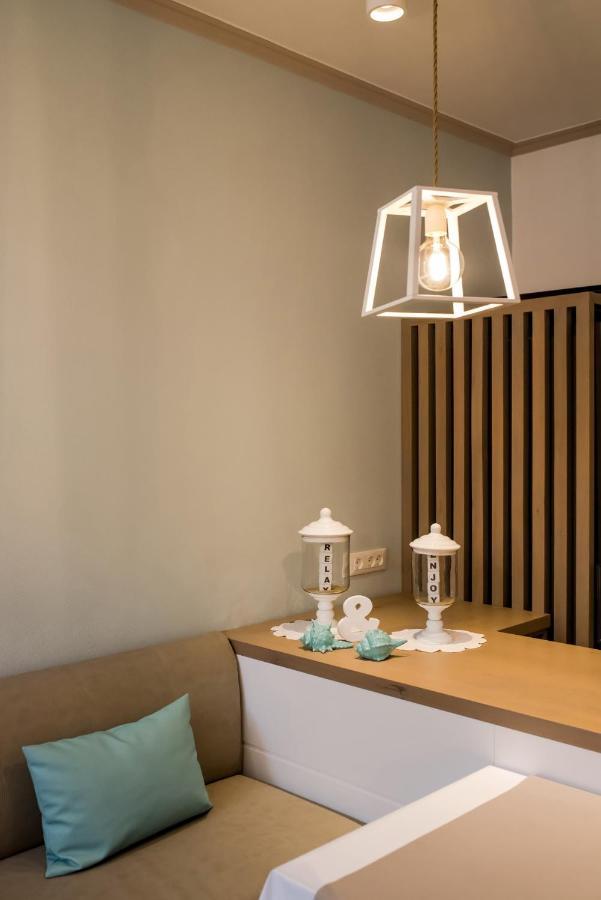 Hotel Kokona à Symi Extérieur photo
